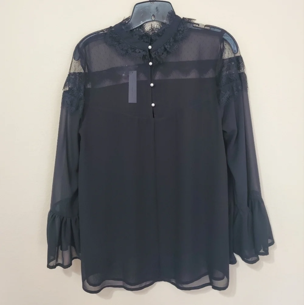 Ruffle Sleeve lace Top with Pearl Buttons - Picture 2 of 9